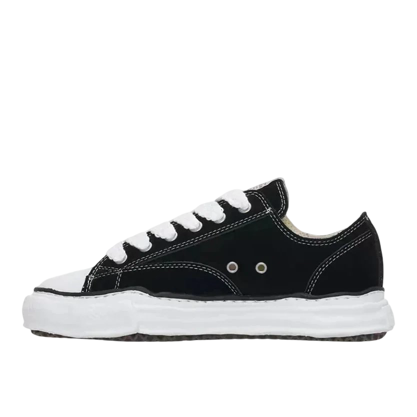 Black Maison Mihara Yasuhiros