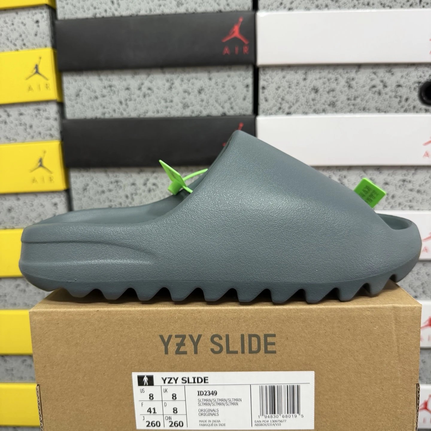 Yeezy Slides + Foam Runners (39+ Styles)